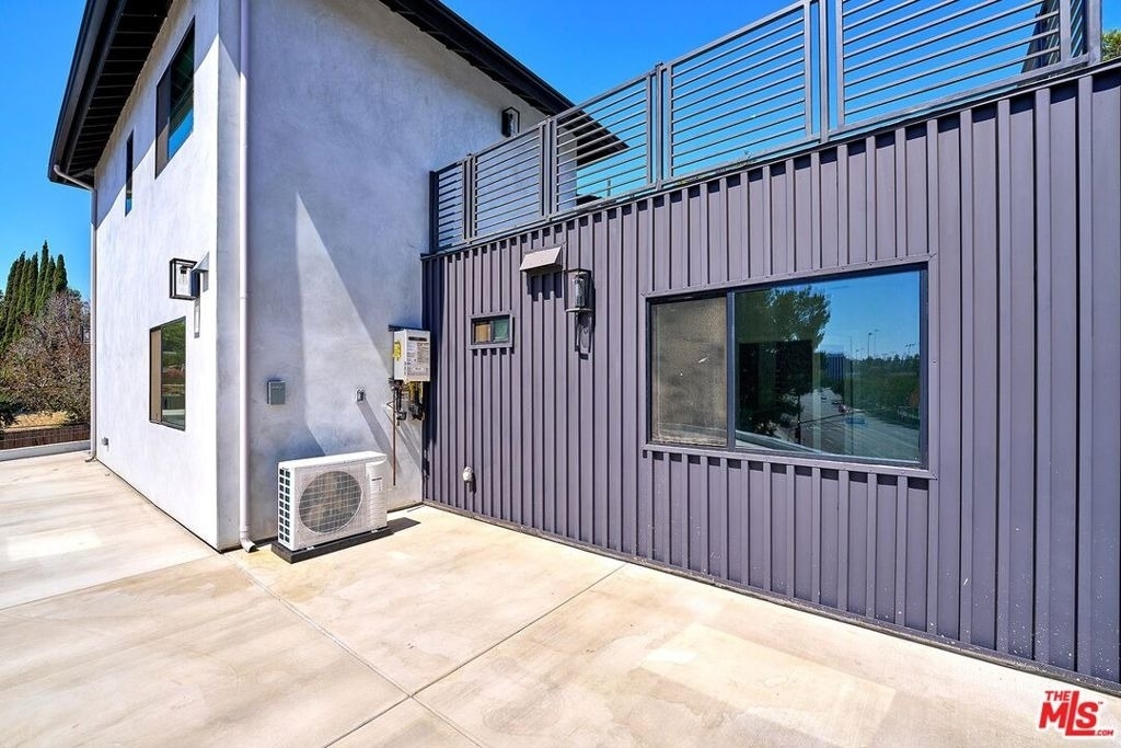 102 Marion Boulevard - Photo 18
