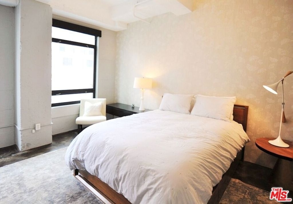 849 S Broadway - Photo 4