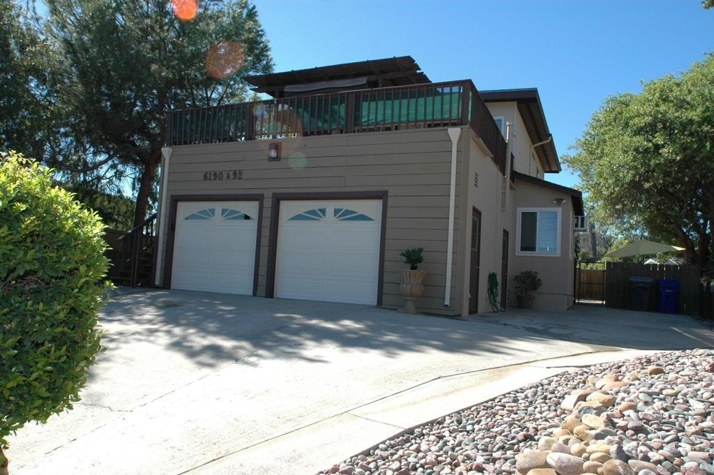 6190 Dixie Dr - Photo 0