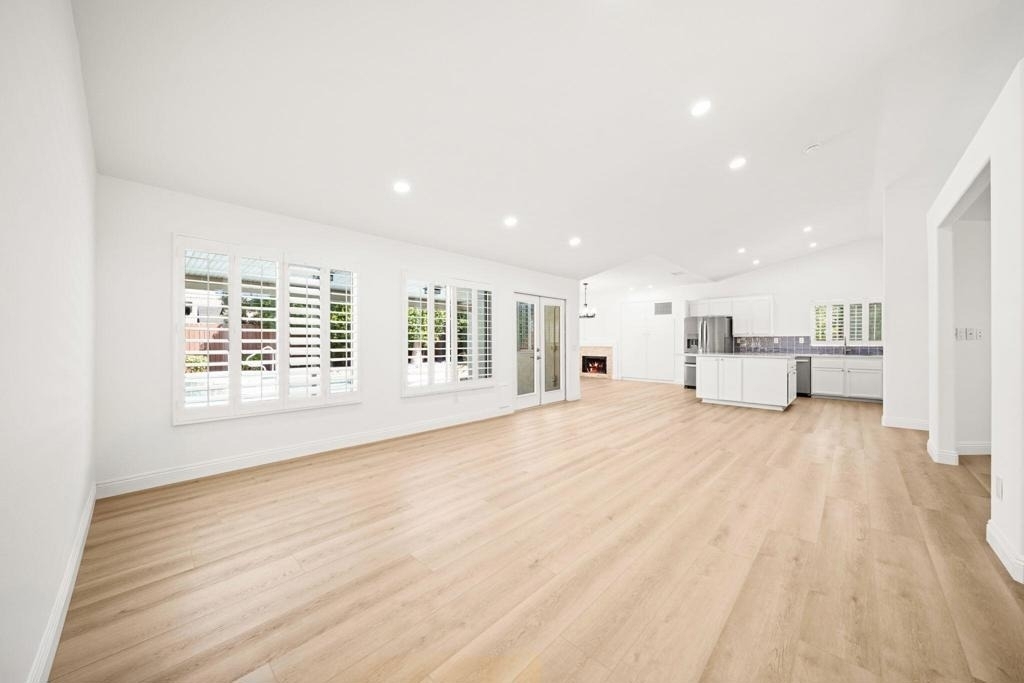 37762 Drexell Drive - Photo 5