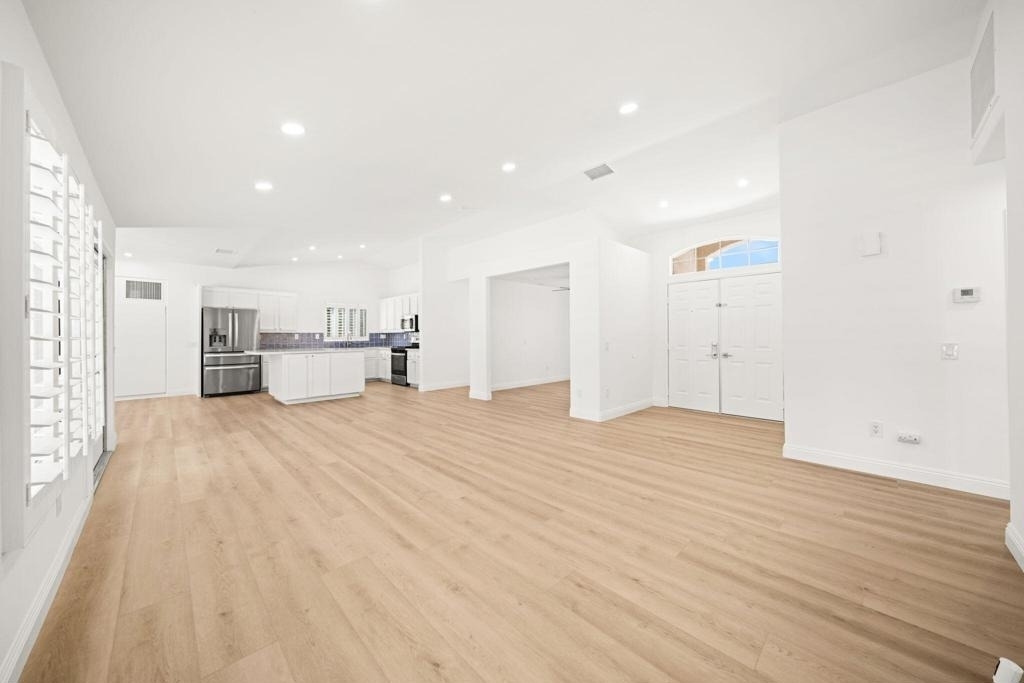 37762 Drexell Drive - Photo 6