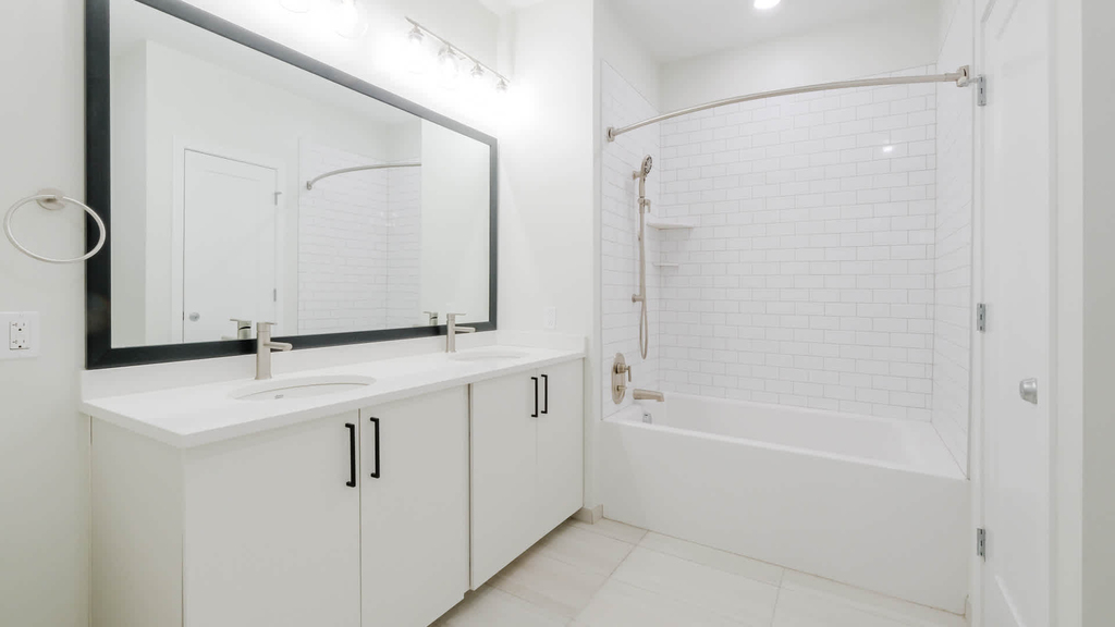 3 Westchester Park Drive - Photo 163
