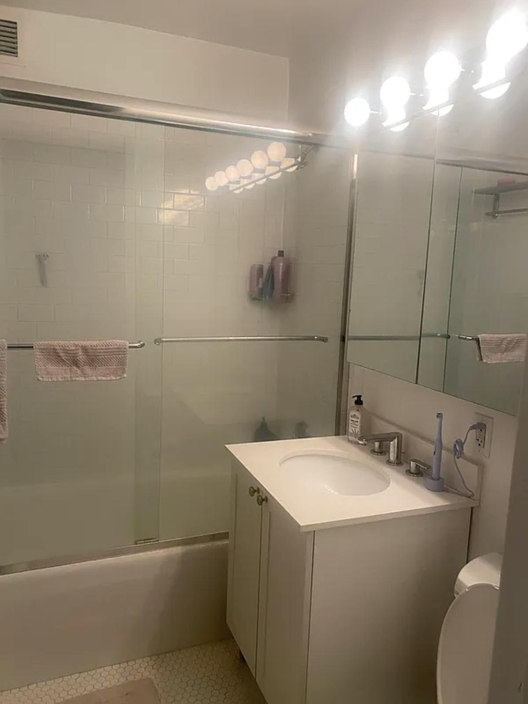 77 Fulton Street - Photo 6