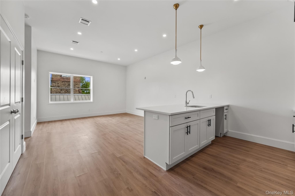 48 North Street - Photo 1