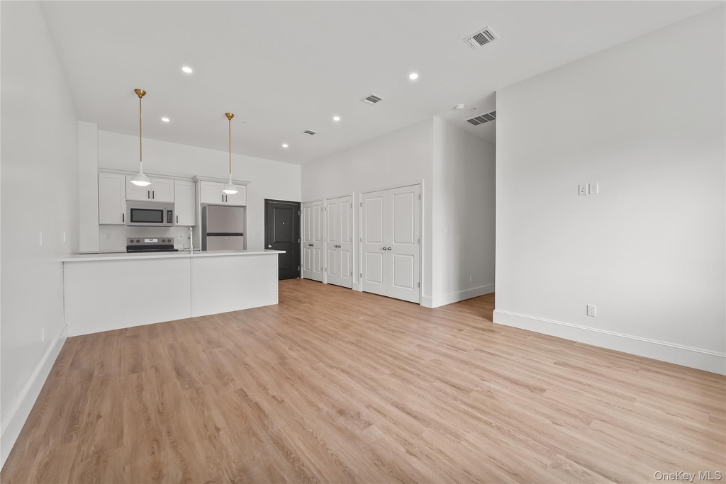48 North Street - Photo 6