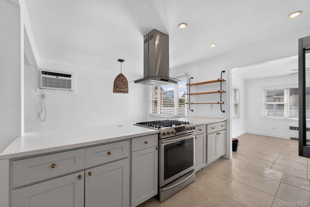 69 Bank Street - Photo 9