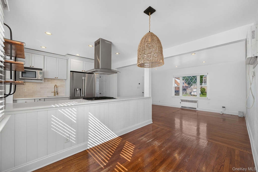 69 Bank Street - Photo 4