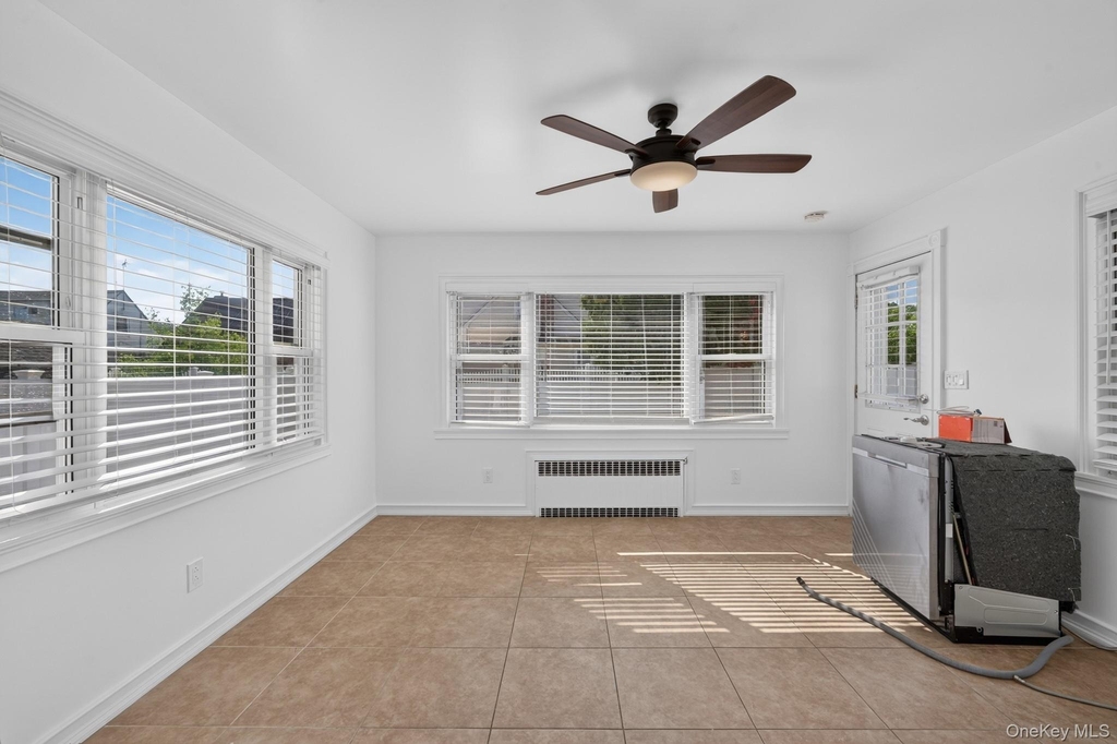 69 Bank Street - Photo 13