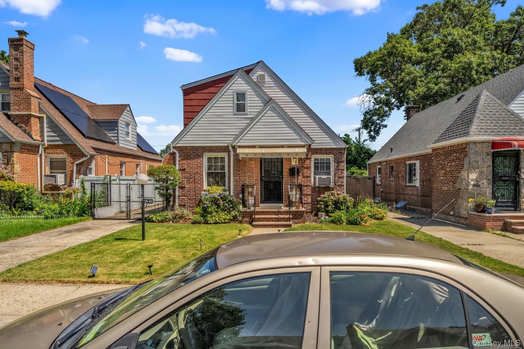 11545 228th Street - Photo 2