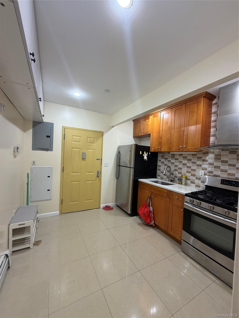 7159 160th Street - Photo 1