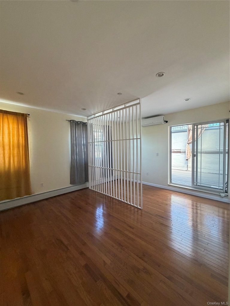 7159 160th Street - Photo 3