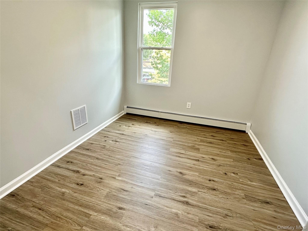 213-49 39th Avenue - Photo 7