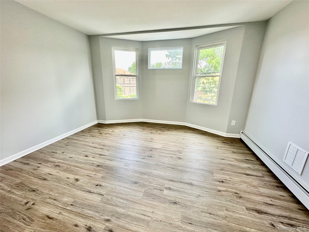 213-49 39th Avenue - Photo 8