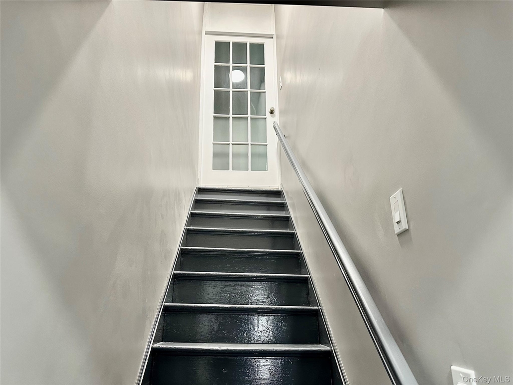 213-49 39th Avenue - Photo 2