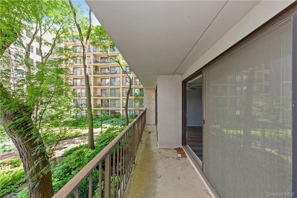 150 Overlook Avenue - Photo 13