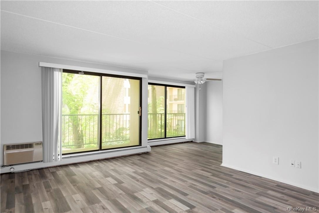150 Overlook Avenue - Photo 4