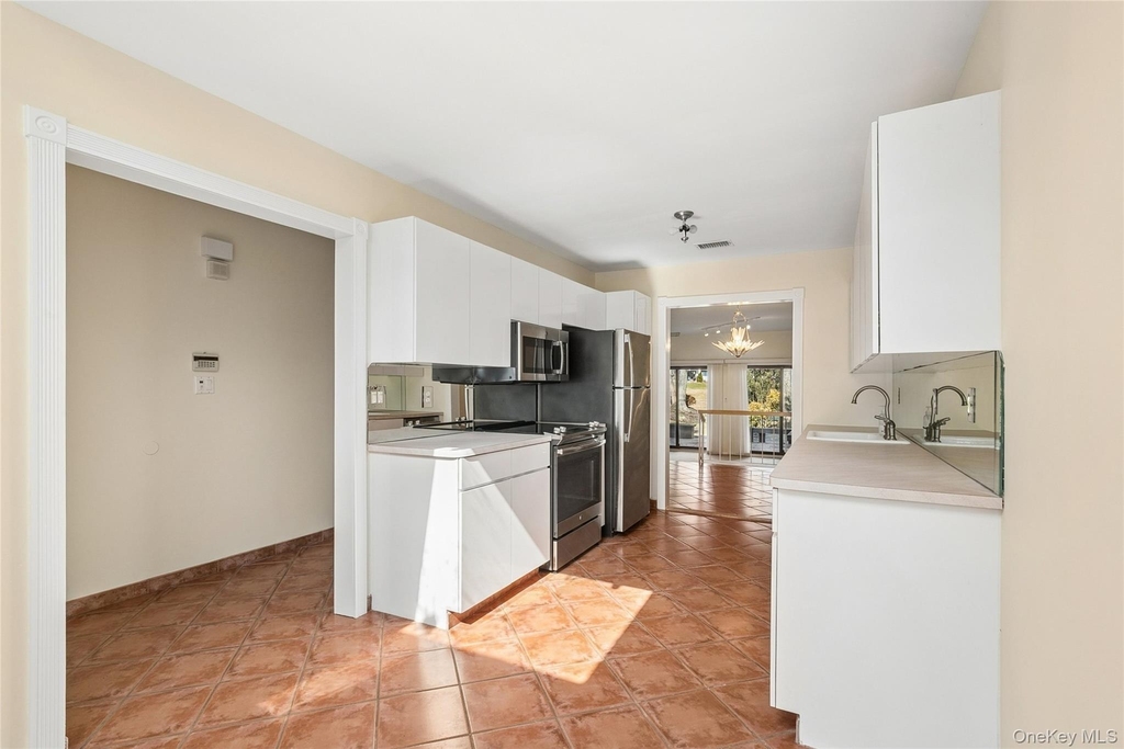 87 Northgate Circle - Photo 2