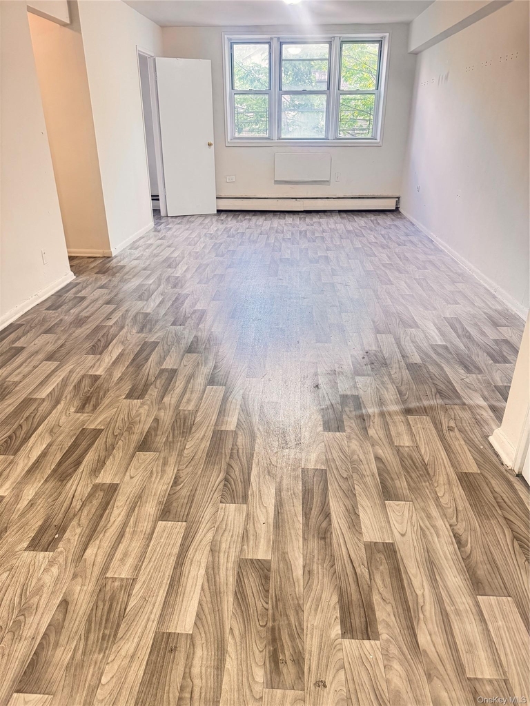 34-20 Parsons Boulevard - Photo 1