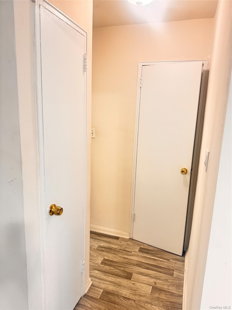 34-20 Parsons Boulevard - Photo 5