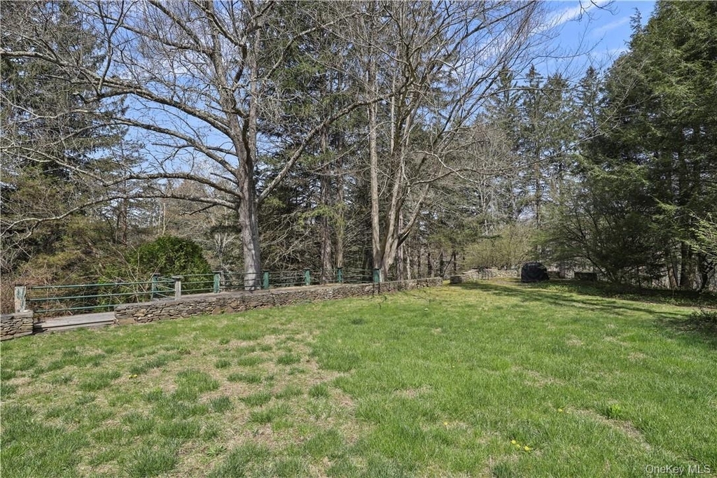 165 Old Post Road - Photo 15