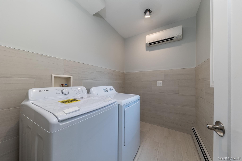 57 Earle Ave - Photo 11