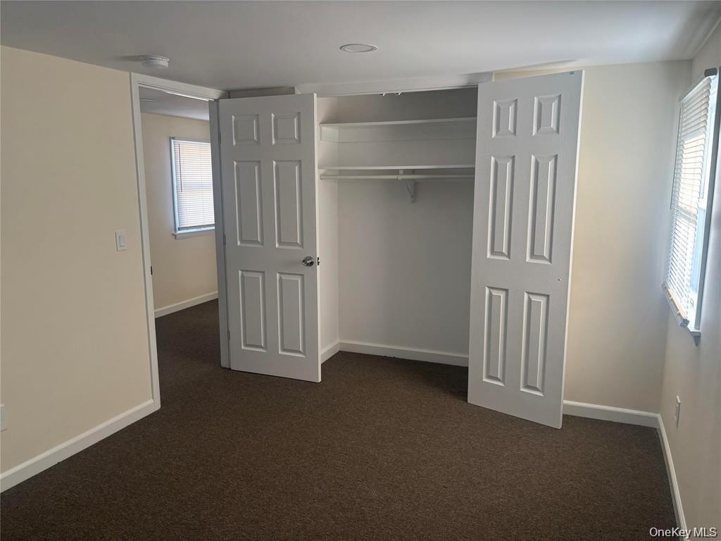 215 Lakewood Street E - Photo 8