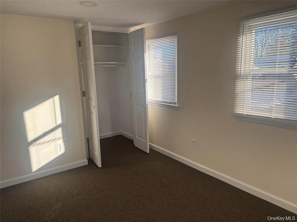 215 Lakewood Street E - Photo 10