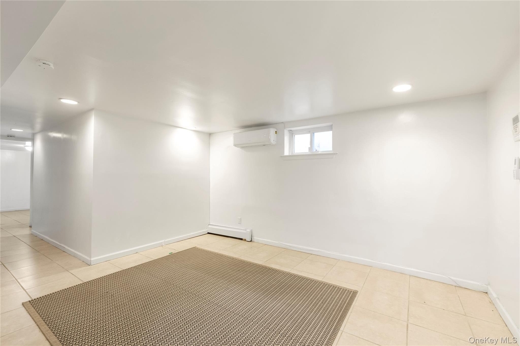 230-03 144th Avenue - Photo 2