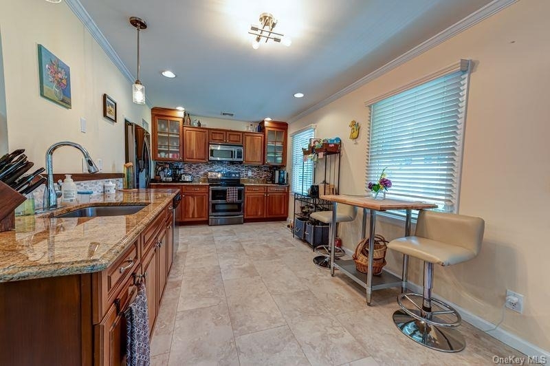 414 2nd Avenue W - Photo 4