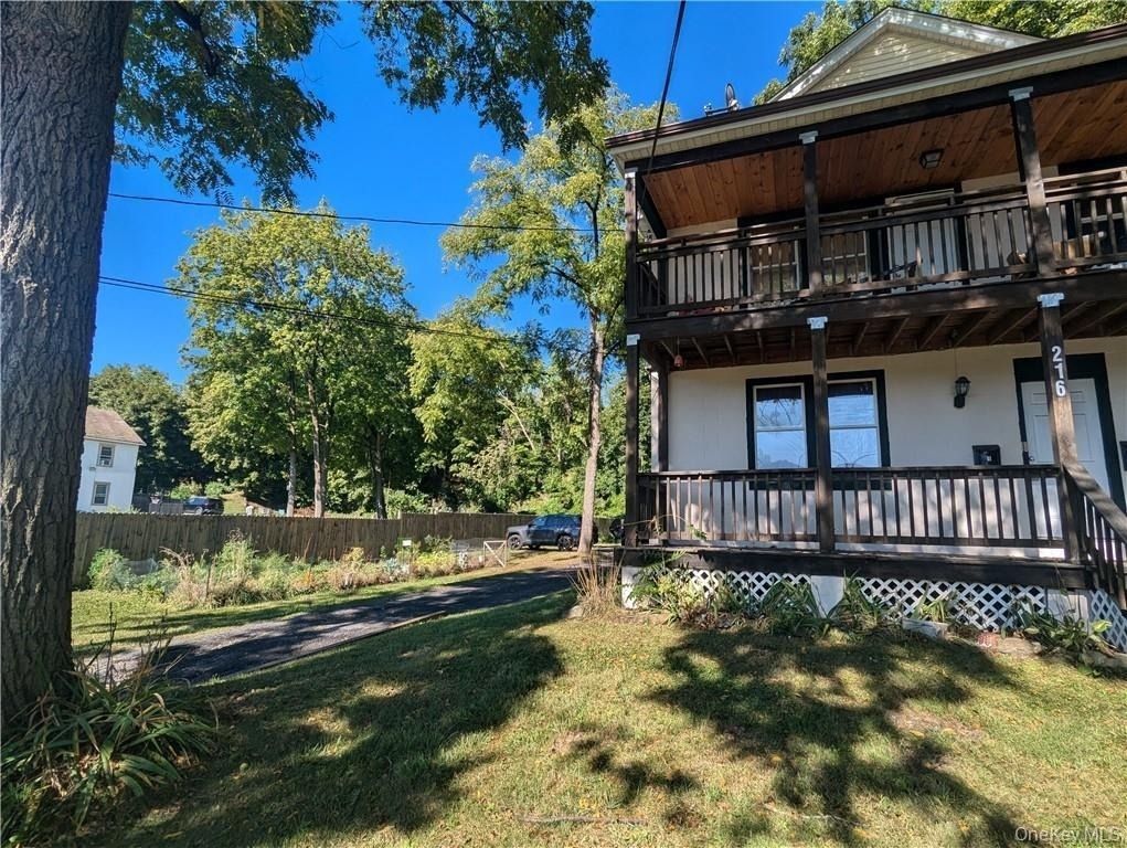 216 Smith Street - Photo 7