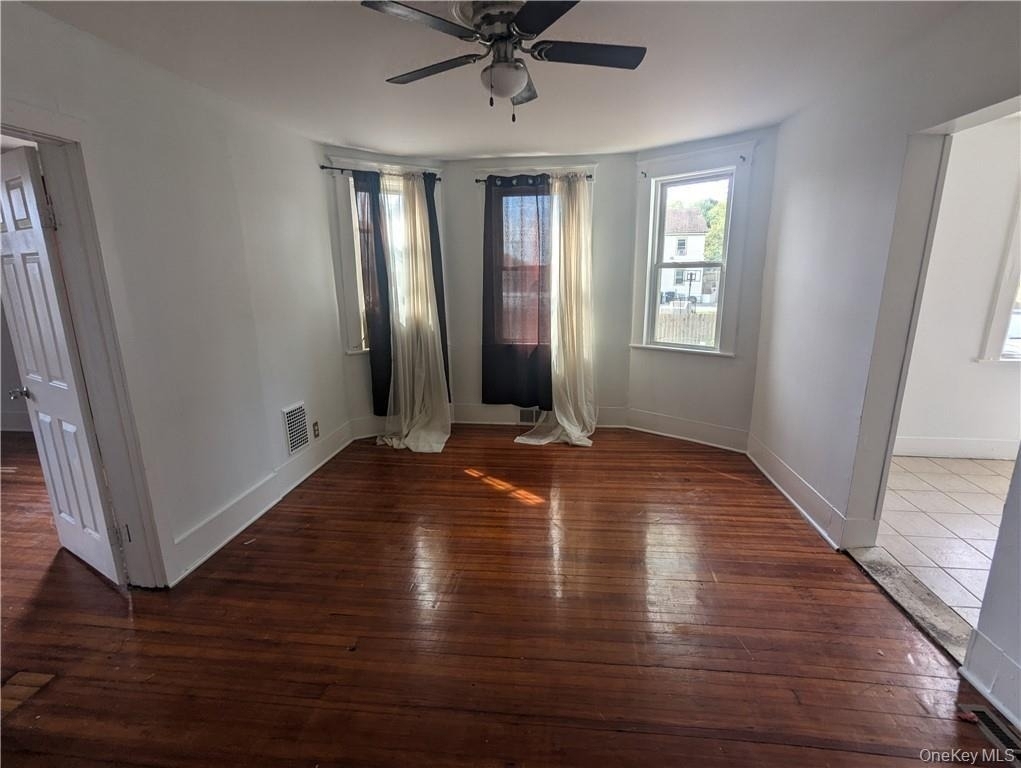 216 Smith Street - Photo 4