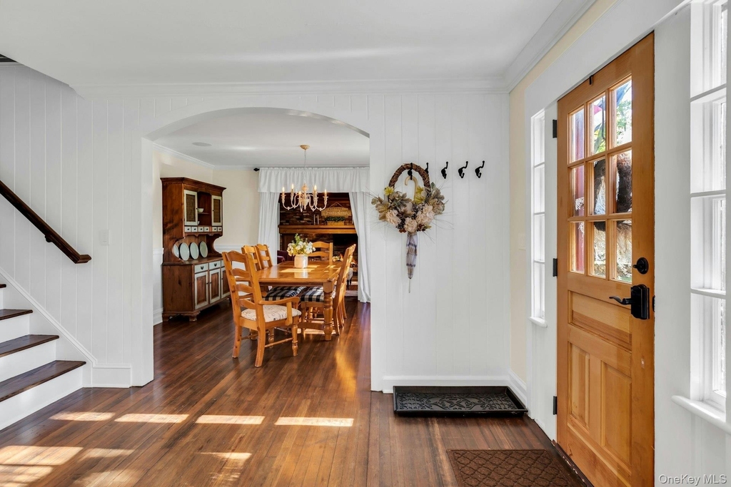 105 Academy Street - Photo 7