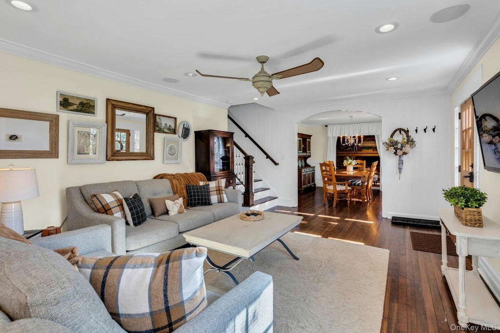 105 Academy Street - Photo 6