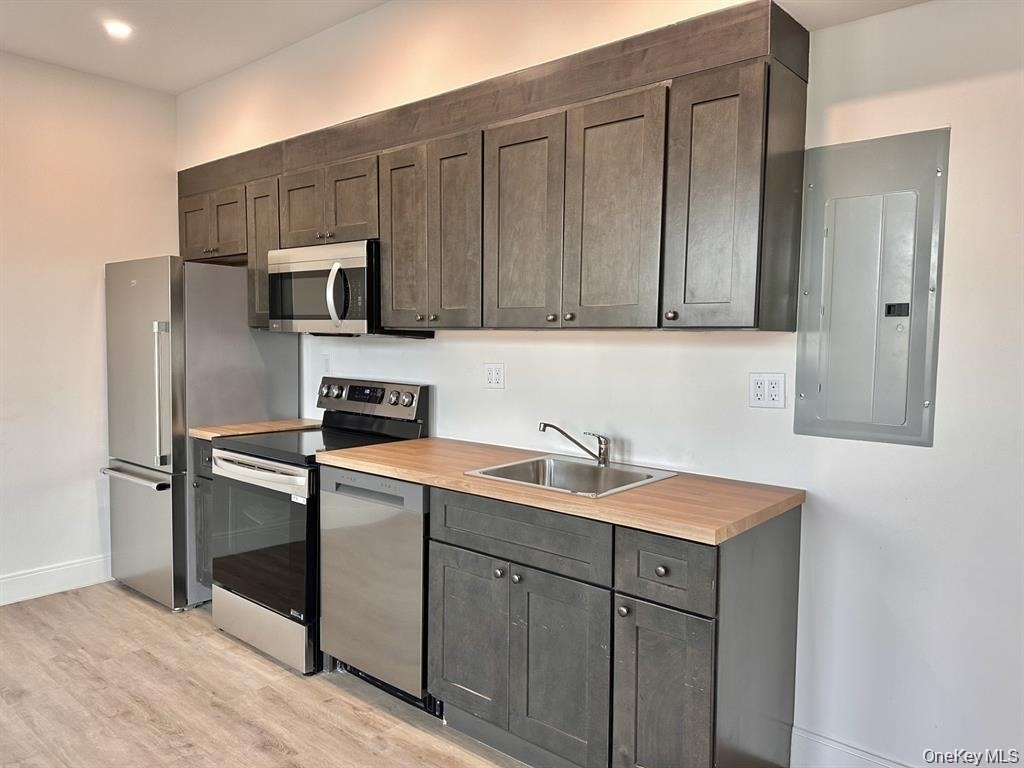 362 W Merrick Road - Photo 1