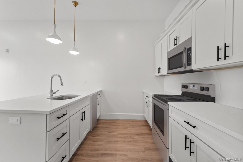 48 North Street - Photo 3