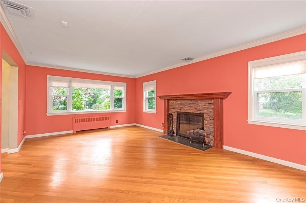 709 Carlyle Street - Photo 6