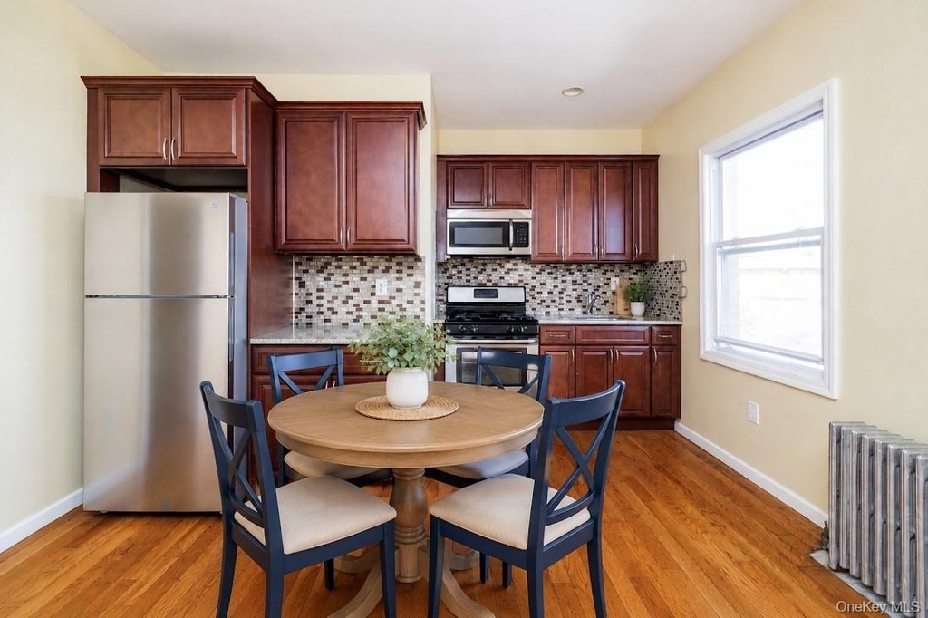 128 W Market Street - Photo 1