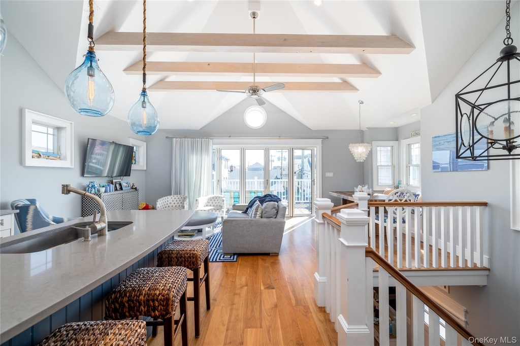 23 Delaware Avenue - Photo 4