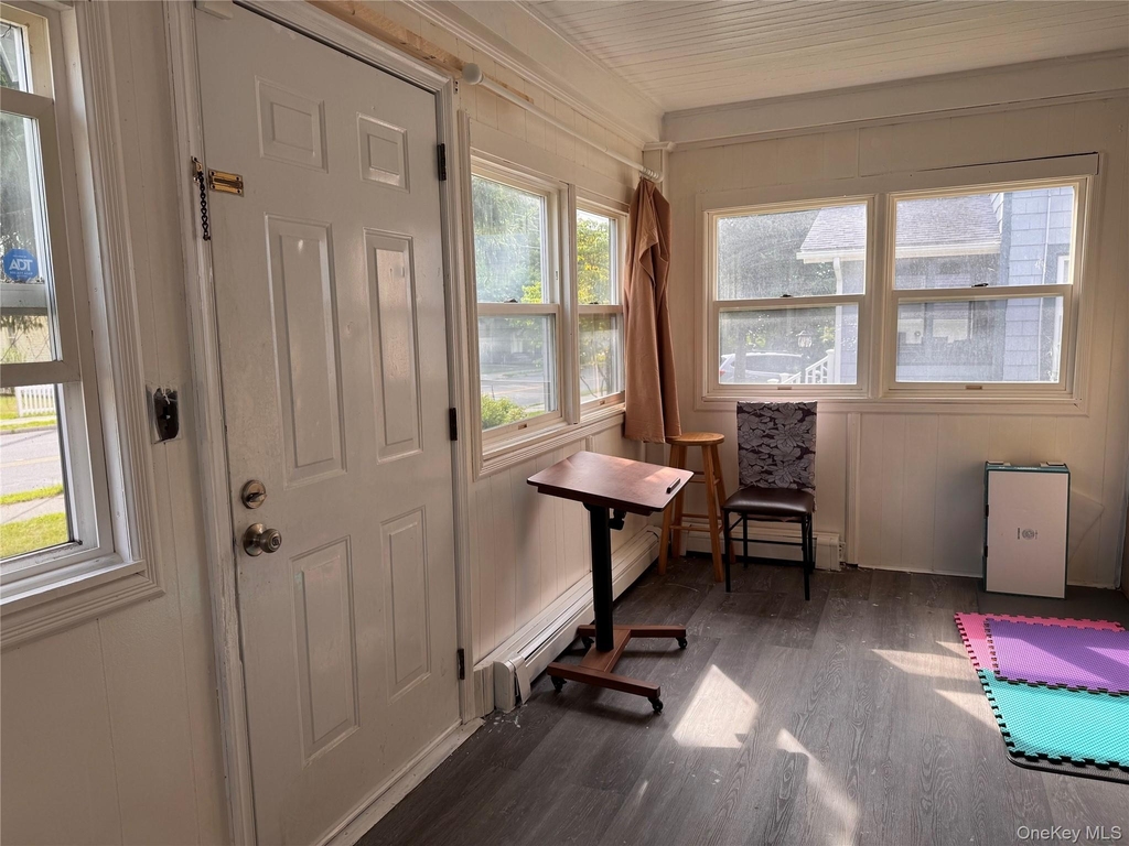 109 Lake Avenue - Photo 11