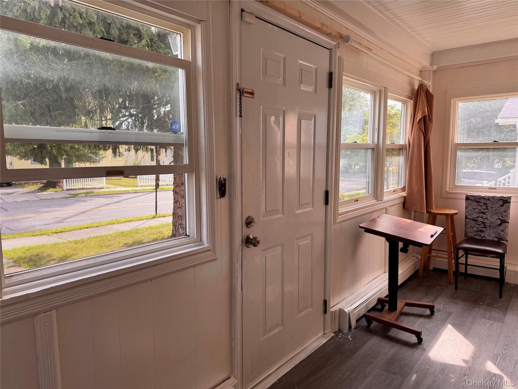 109 Lake Avenue - Photo 10