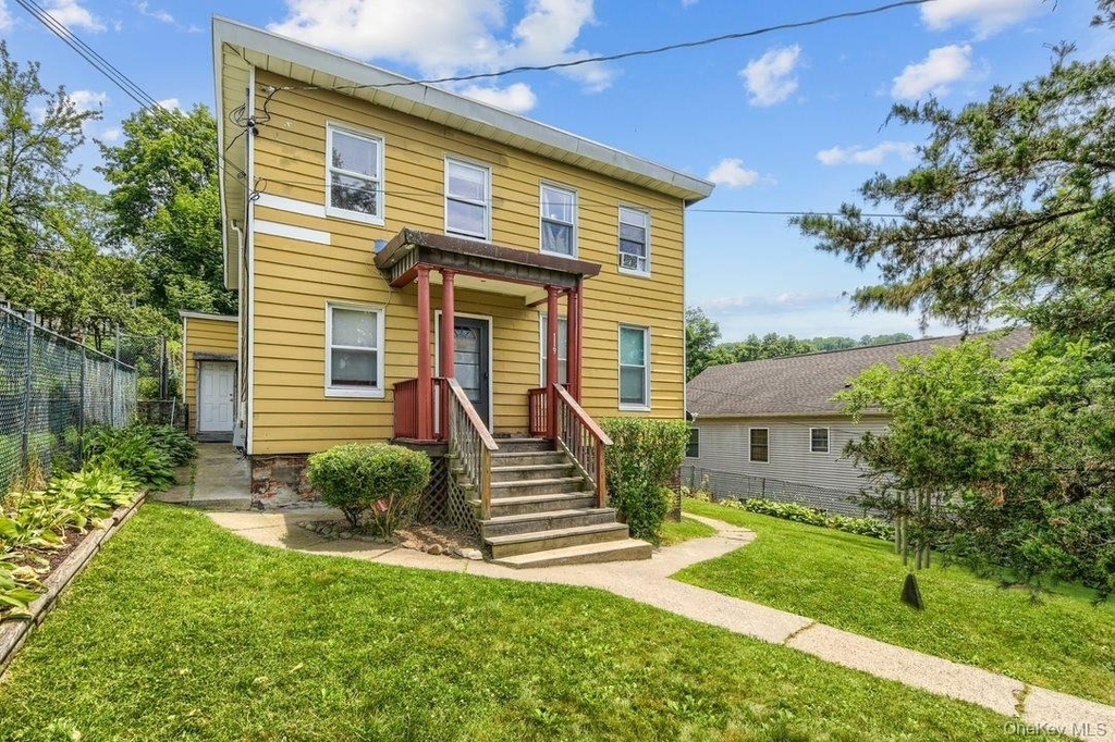 119 High Street - Photo 0