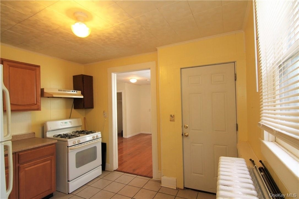 119 High Street - Photo 11