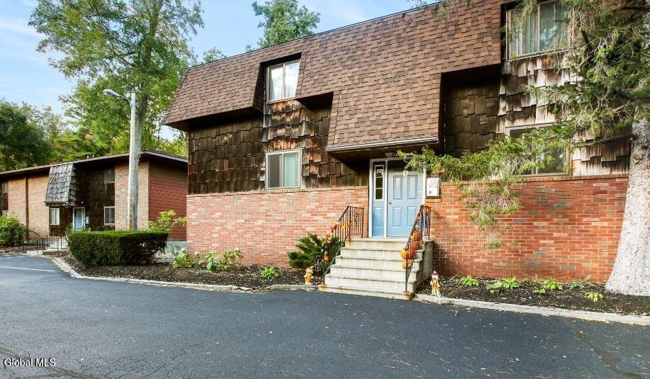 3 Okara Drive - Photo 0