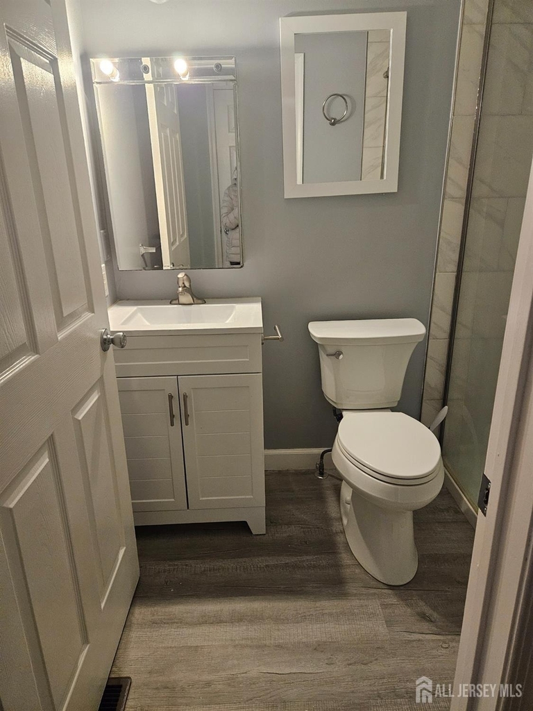 316 Ventnor Court - Photo 20