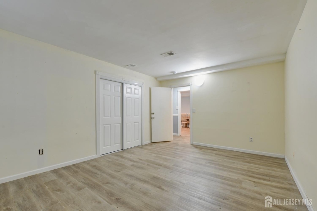 382 College Drive - Photo 9
