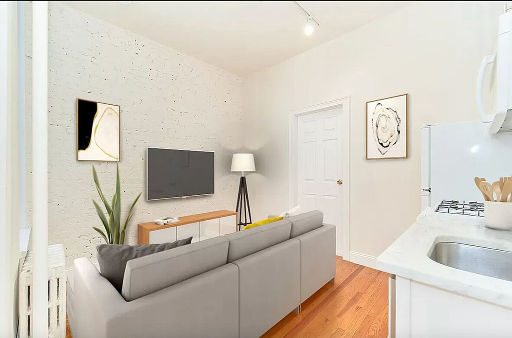 230 E 25th Street - Photo 0