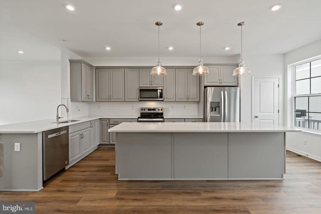 646 Hemsworth Lane - Photo 24