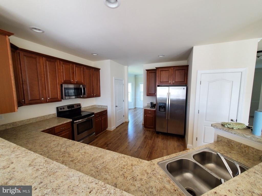 233 Kanter Drive - Photo 6