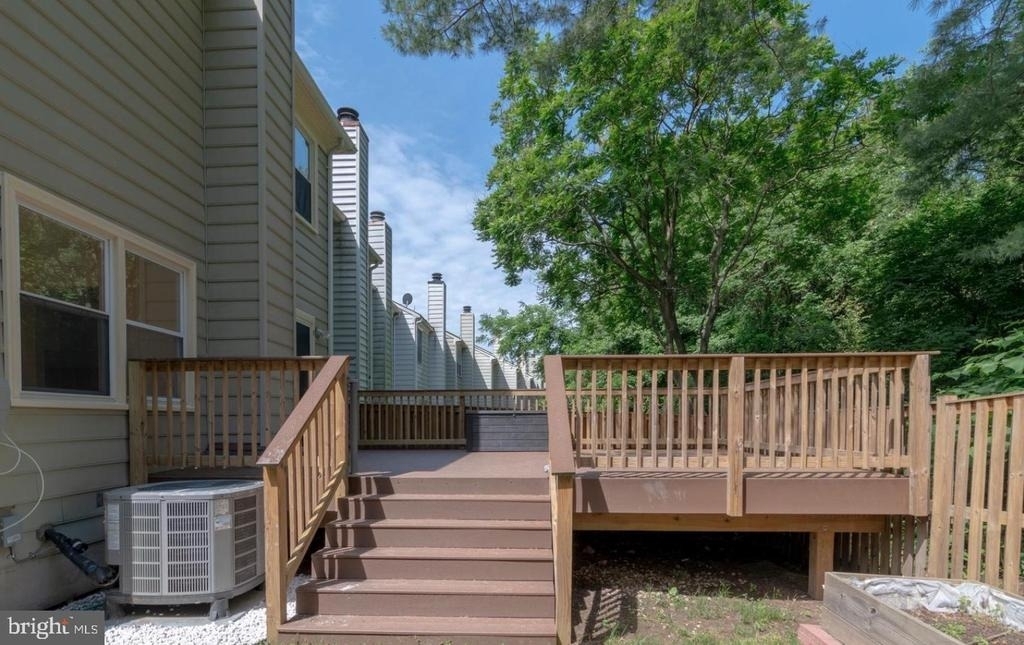 6120 Old Brentford Court - Photo 48