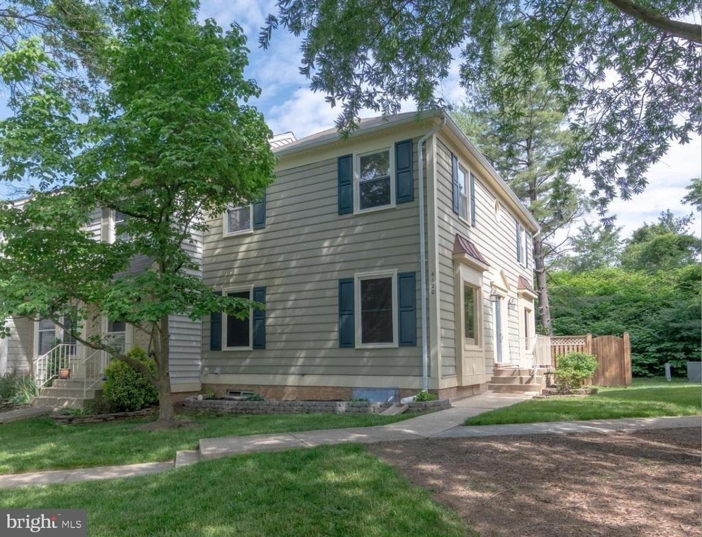 6120 Old Brentford Court - Photo 5